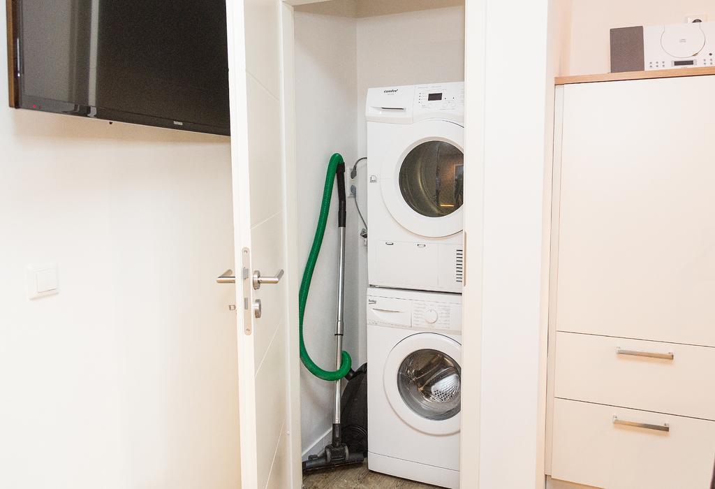Apartment Yachthafen Waren Eksteriør billede