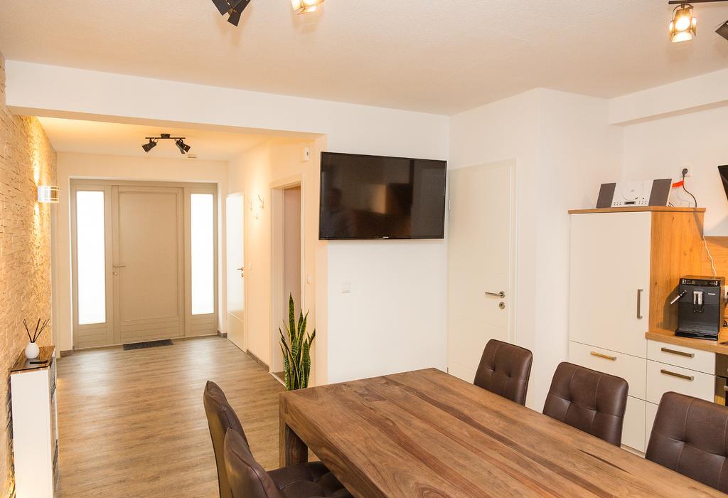 Apartment Yachthafen Waren Eksteriør billede